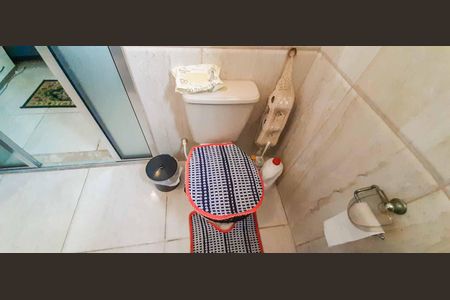 Casa à venda com 300m², 4 quartos e 2 vagas Casa à venda com 300m², 4 quartos e 2 vagasCasa 2 - Banheiro da Suíte 2