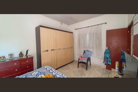 Casa à venda com 300m², 4 quartos e 2 vagas Casa à venda com 300m², 4 quartos e 2 vagasCasa 1 - Quarto 1