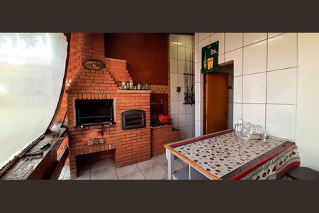 Casa à venda com 300m², 4 quartos e 2 vagas Casa à venda com 300m², 4 quartos e 2 vagasEspaço Gourmet