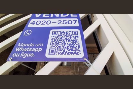 Casa à venda com 300m², 4 quartos e 2 vagas Casa à venda com 300m², 4 quartos e 2 vagasPlaca QA Instalada