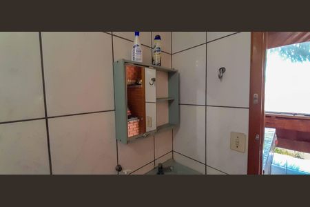 Casa à venda com 300m², 4 quartos e 2 vagas Casa à venda com 300m², 4 quartos e 2 vagasLavado do Espaço Gourmet