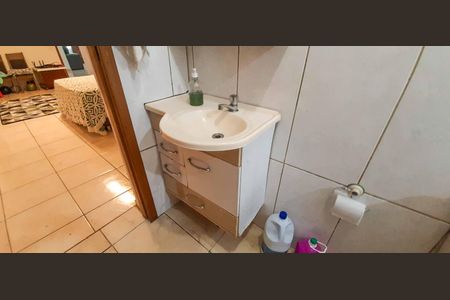 Casa à venda com 300m², 4 quartos e 2 vagas Casa à venda com 300m², 4 quartos e 2 vagasCasa 2 - Banheiro da Suíte 1