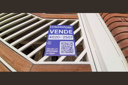 Casa à venda com 300m², 4 quartos e 2 vagas Casa à venda com 300m², 4 quartos e 2 vagasPlaca QA Instalada