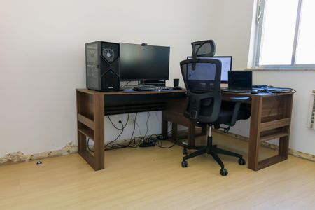 Apartamento à venda com 74m², 2 quartos e 1 vagaQuarto 2