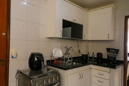 Apartamento à venda com 74m², 2 quartos e 1 vagaCozinha