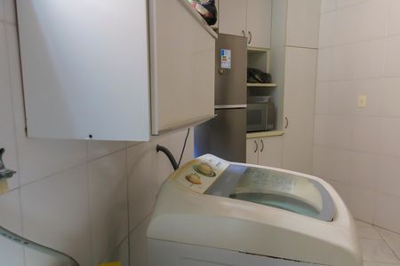 Apartamento à venda com 74m², 2 quartos e 1 vagaÁrea de Serviço