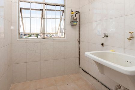 Apartamento para alugar com 55m², 2 quartos e 1 vagaÁrea de Serviço