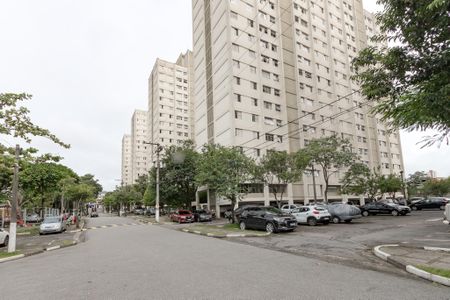 Apartamento para alugar com 55m², 2 quartos e 1 vagaFachada