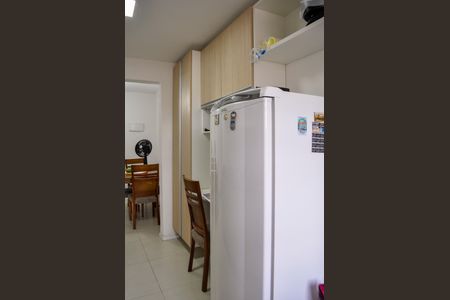 Apartamento à venda com 64m², 2 quartos e sem vaga Apartamento à venda com 64m², 2 quartos e sem vagaCozinha