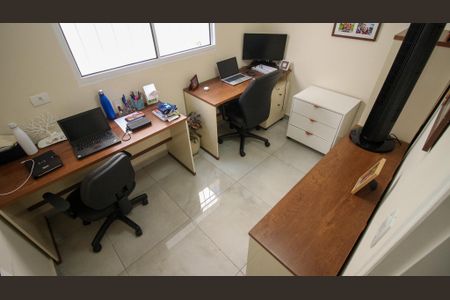 Casa à venda com 200m², 5 quartos e 2 vagasQuarto 1 (escritório)