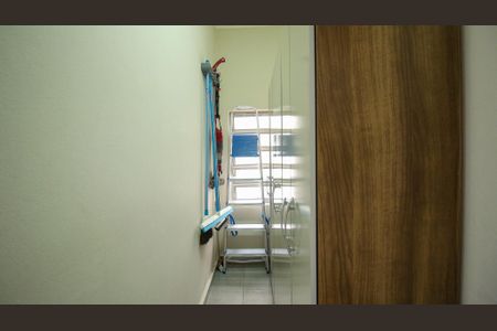 Casa à venda com 200m², 5 quartos e 2 vagasCorredor