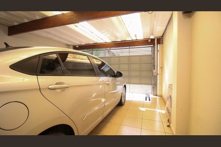 Casa à venda com 200m², 5 quartos e 2 vagasGaragem