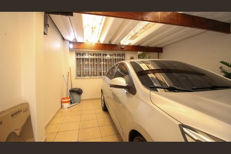 Casa à venda com 200m², 5 quartos e 2 vagasGaragem