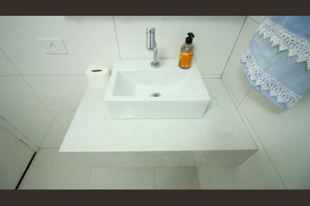 Casa à venda com 200m², 5 quartos e 2 vagasEdícula banheiro