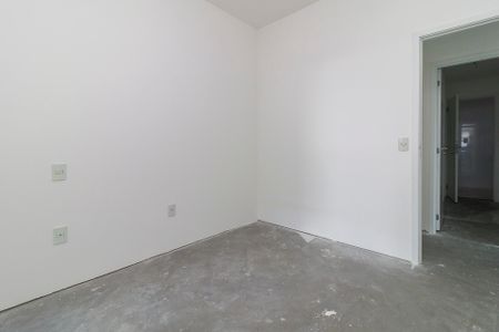 Apartamento à venda com 227m², 4 quartos e 4 vagas Apartamento à venda com 227m², 4 quartos e 4 vagasSuíte 4