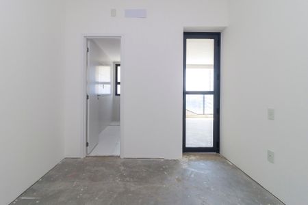 Apartamento à venda com 227m², 4 quartos e 4 vagas Apartamento à venda com 227m², 4 quartos e 4 vagasSuíte 4