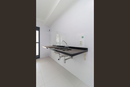 Apartamento à venda com 227m², 4 quartos e 4 vagas Apartamento à venda com 227m², 4 quartos e 4 vagasCozinha