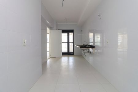 Apartamento à venda com 227m², 4 quartos e 4 vagas Apartamento à venda com 227m², 4 quartos e 4 vagasCozinha