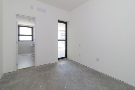 Apartamento à venda com 227m², 4 quartos e 4 vagas Apartamento à venda com 227m², 4 quartos e 4 vagasSuíte 4