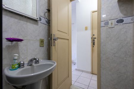 Apartamento à venda com 54m², 1 quarto e sem vagaBanheiro