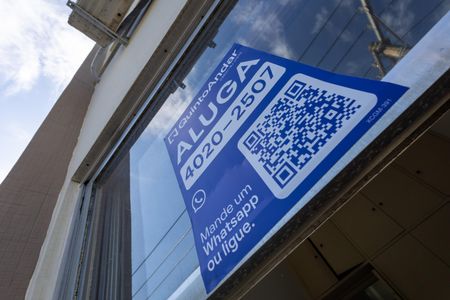 Apartamento à venda com 54m², 1 quarto e sem vagaPlaquinha 