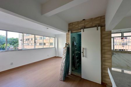 Apartamento à venda com 70m², 3 quartos e 1 vagaSala