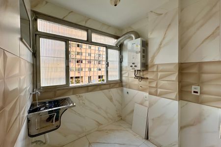 Apartamento à venda com 70m², 3 quartos e 1 vagaÁrea de Serviço