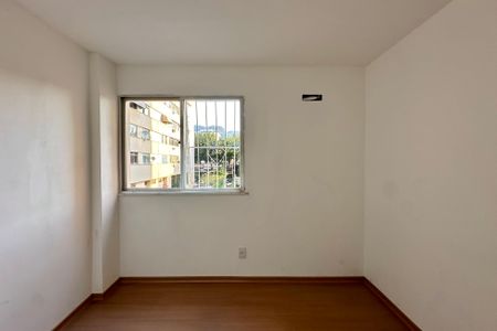 Apartamento à venda com 70m², 3 quartos e 1 vagaQuarto 2