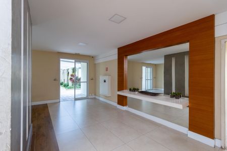 Apartamento à venda com 109m², 3 quartos e 2 vagas Apartamento à venda com 109m², 3 quartos e 2 vagasHall social