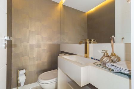 Apartamento à venda com 109m², 3 quartos e 2 vagas Apartamento à venda com 109m², 3 quartos e 2 vagasLavabo