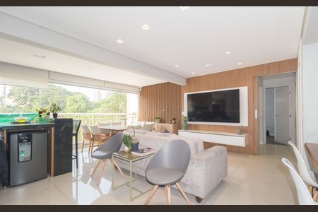 Apartamento à venda com 109m², 3 quartos e 2 vagas Apartamento à venda com 109m², 3 quartos e 2 vagasSala