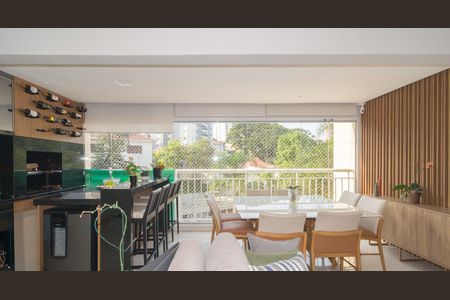 Apartamento à venda com 109m², 3 quartos e 2 vagas Apartamento à venda com 109m², 3 quartos e 2 vagasVaranda