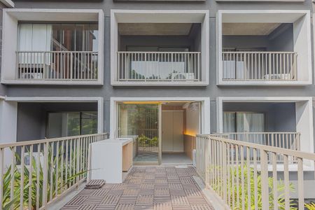 Studio para alugar com 44m², 1 quarto e sem vagaVaranda