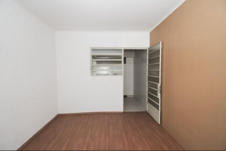 Casa à venda com 143m², 2 quartos e 1 vagaSala