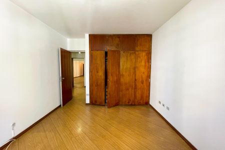 Apartamento à venda com 137m², 3 quartos e 1 vagaQuarto 2