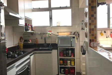 Apartamento à venda com 84m², 3 quartos e 1 vaga Apartamento à venda com 84m², 3 quartos e 1 vagaCozinha