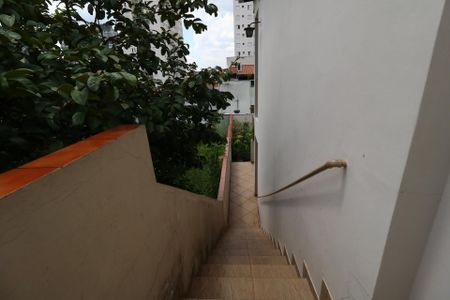 Casa à venda com 190m², 3 quartos e 1 vagaCorredor externo