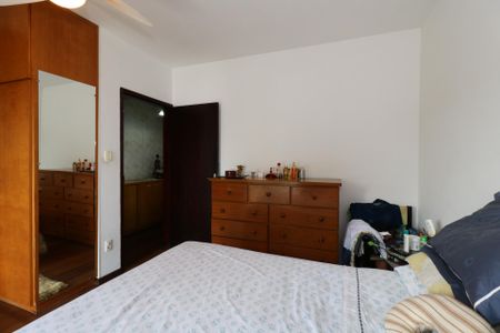 Casa à venda com 190m², 3 quartos e 1 vagaQuarto 2