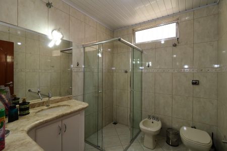 Casa à venda com 190m², 3 quartos e 1 vagaBanheiro 2