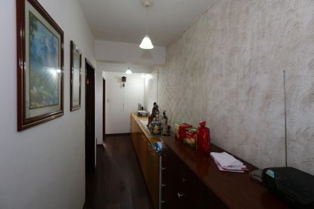Casa à venda com 190m², 3 quartos e 1 vagaCorredor interno