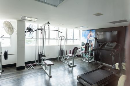 Apartamento à venda com 70m², 2 quartos e 2 vagasÁrea comum - Academia