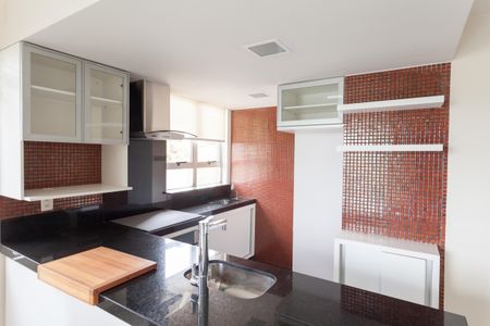 Apartamento à venda com 70m², 2 quartos e 2 vagasCozinha