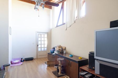 Casa à venda com 308m², 5 quartos e 5 vagasQuarto 4