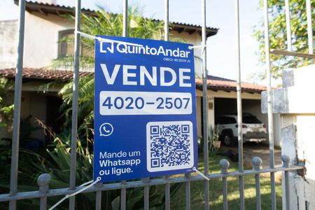 Casa à venda com 308m², 5 quartos e 5 vagasPlaca