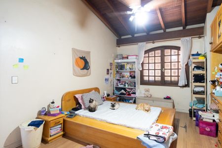 Casa à venda com 308m², 5 quartos e 5 vagasQuarto 4