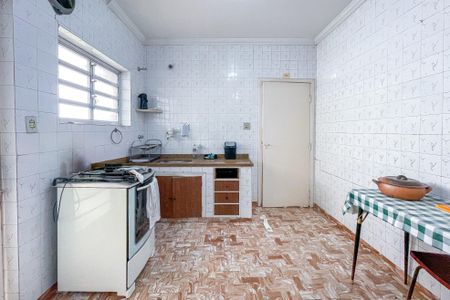 Casa à venda com 175m², 3 quartos e 2 vagas Casa à venda com 175m², 3 quartos e 2 vagasCozinha