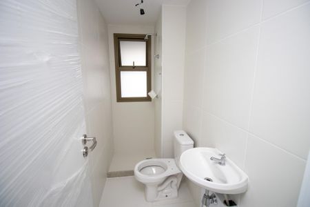 Apartamento à venda com 187m², 3 quartos e 4 vagasBanheiro de serviço