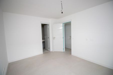 Apartamento à venda com 187m², 3 quartos e 4 vagasSuíte 3