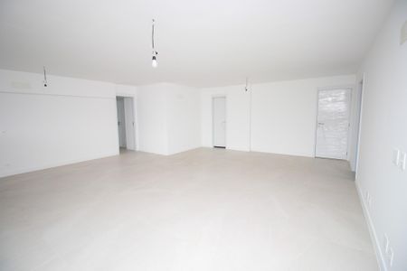 Apartamento à venda com 187m², 3 quartos e 4 vagasSala