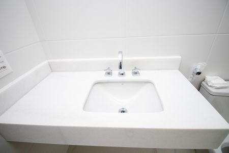 Apartamento à venda com 187m², 3 quartos e 4 vagasBanheiro da Suíte 1